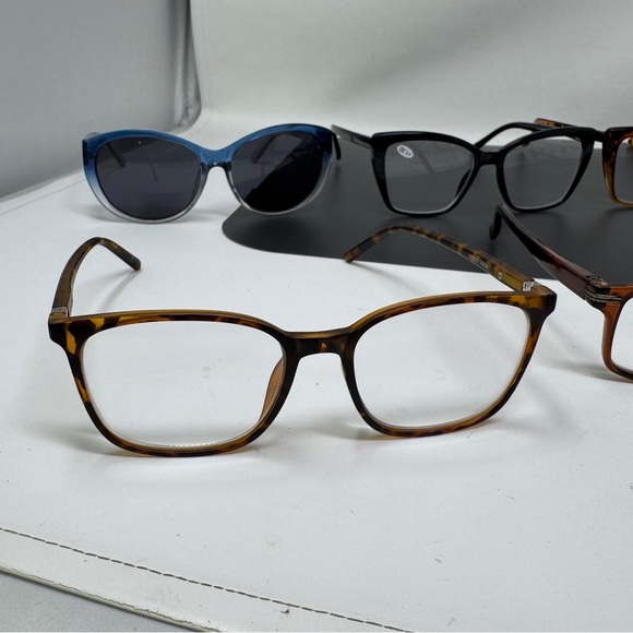 Reading glasses lot of 10 pcs with +1.50 magnification - Picture 11 of 14